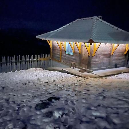 Etno Selo Rajski Konaci Leusici Exterior photo