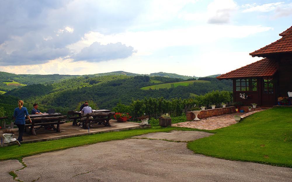 Etno Selo Rajski Konaci Leusici Exterior photo