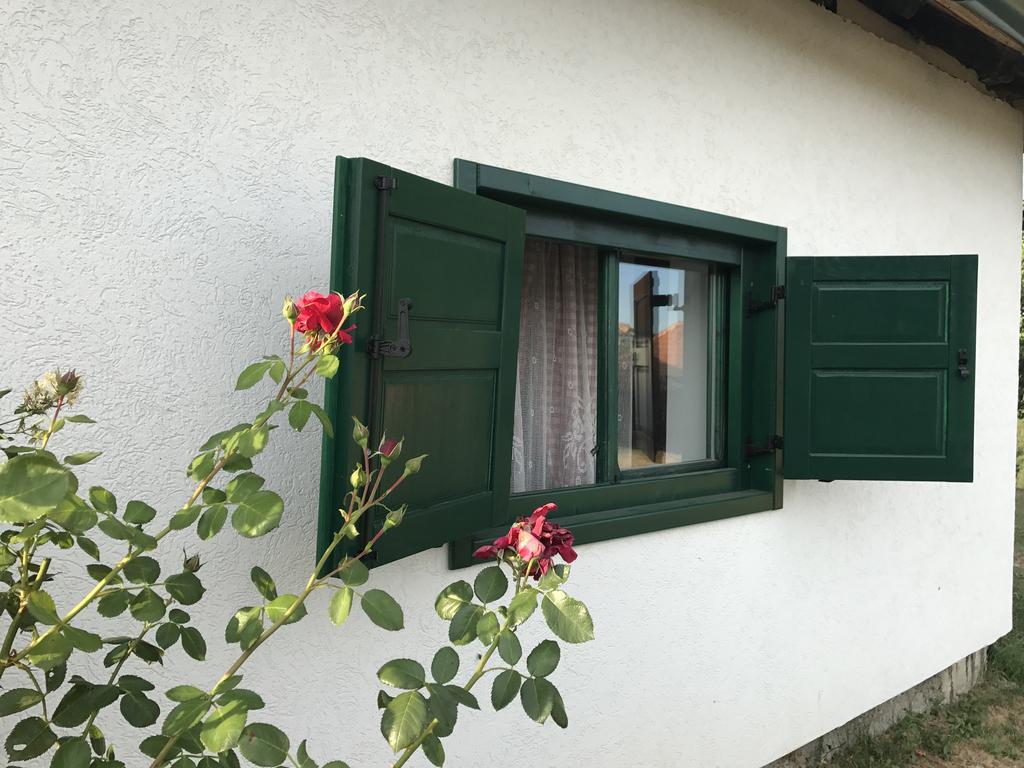 Etno Selo Rajski Konaci Leusici Exterior photo